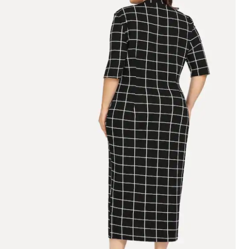 Plus size Mock Neck Gingham print Dress💕🦄 - Picture 3 of 8